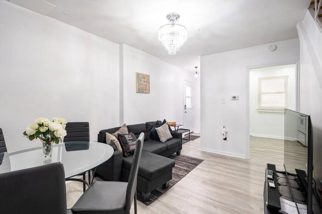 Harmony Home Near University Of Waterloo Bagian luar foto