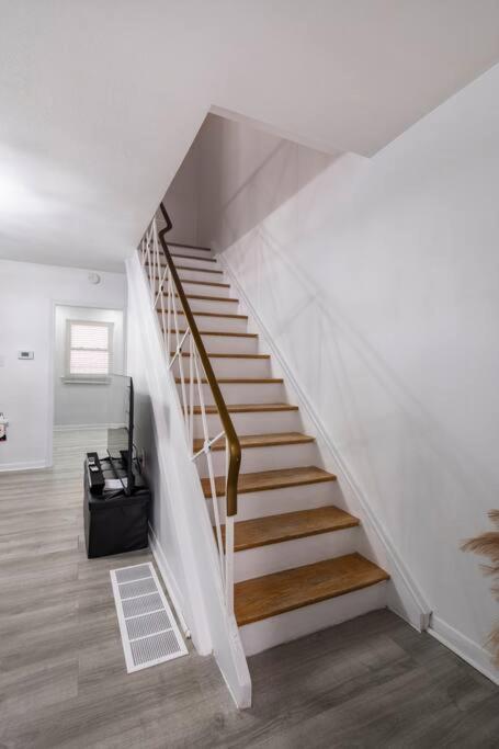 Harmony Home Near University Of Waterloo Bagian luar foto